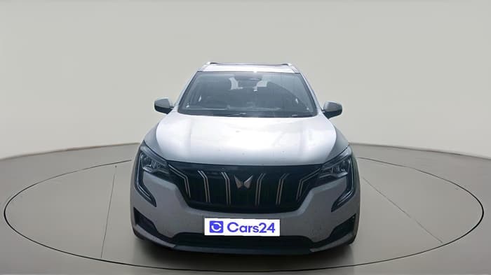 2024 Mahindra XUV700 AX 7 LUXURY D AT 7 STR, Diesel, Automatic, 13,319 km, exterior