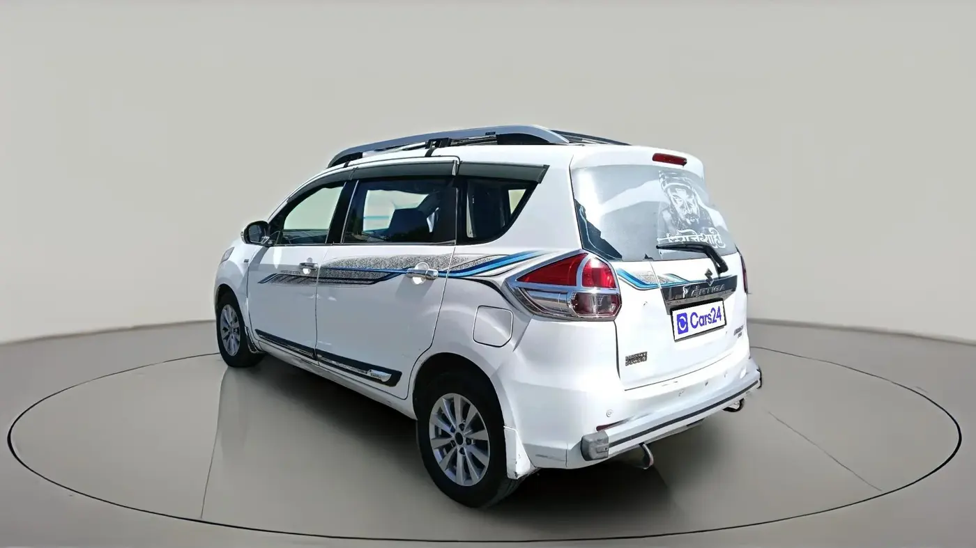 2015 Maruti Ertiga ZDI, Diesel, Manual, 2,35,038 km, exterior