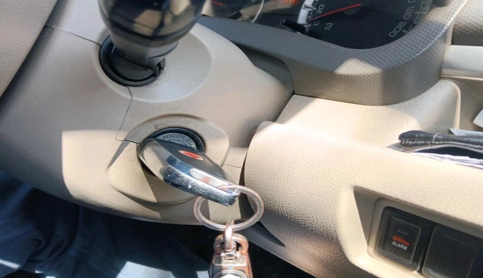 2015 Maruti Ertiga ZDI, Diesel, Manual, 2,35,038 km, interior