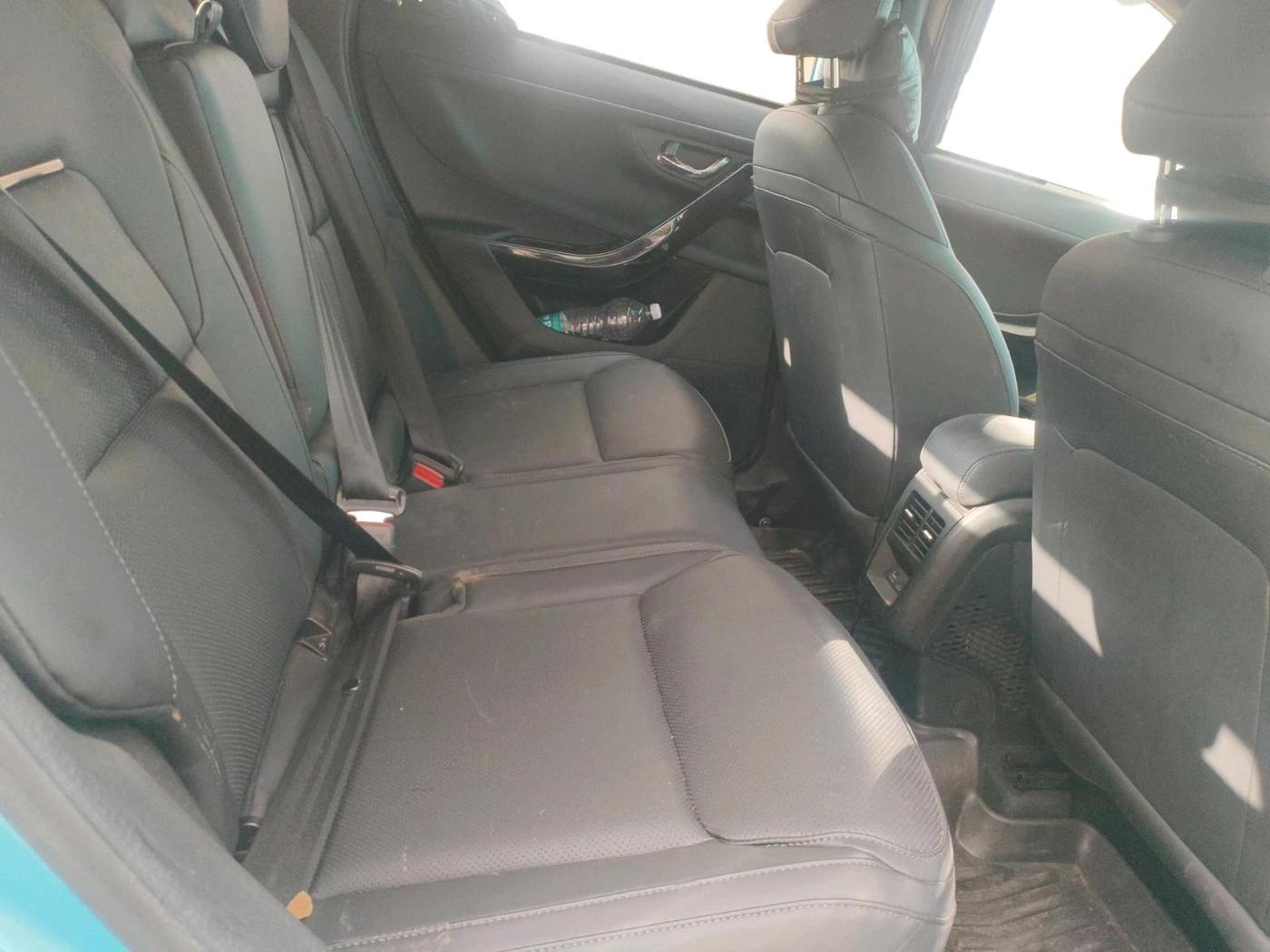 2024 Tata NEXON Fearless Plus (PS) 1.2 iCNG 6MT Dual Tone, CNG, Manual, 4,737 km, interior