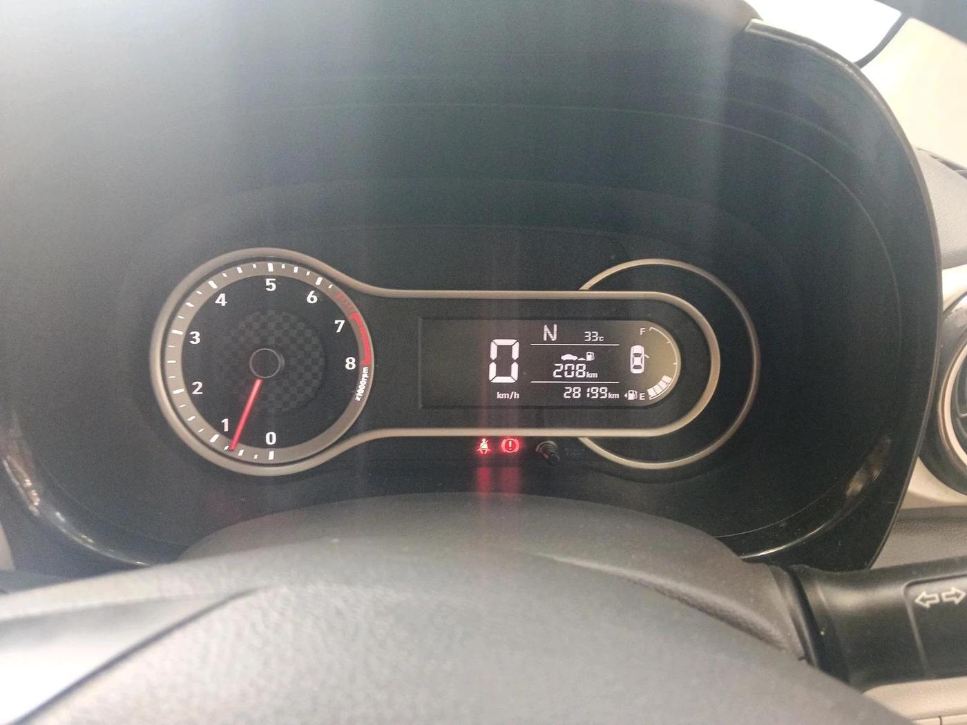 2021 Hyundai GRAND I10 NIOS SPORTZ AMT 1.2 KAPPA VTVT, Petrol, Automatic, 28,199 km, interior