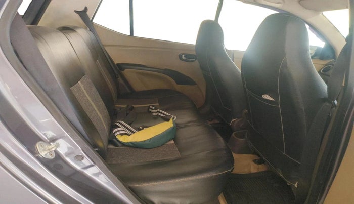 2016 Hyundai i10 SPORTZ 1.1, Petrol, Manual, 1,33,740 km, interior