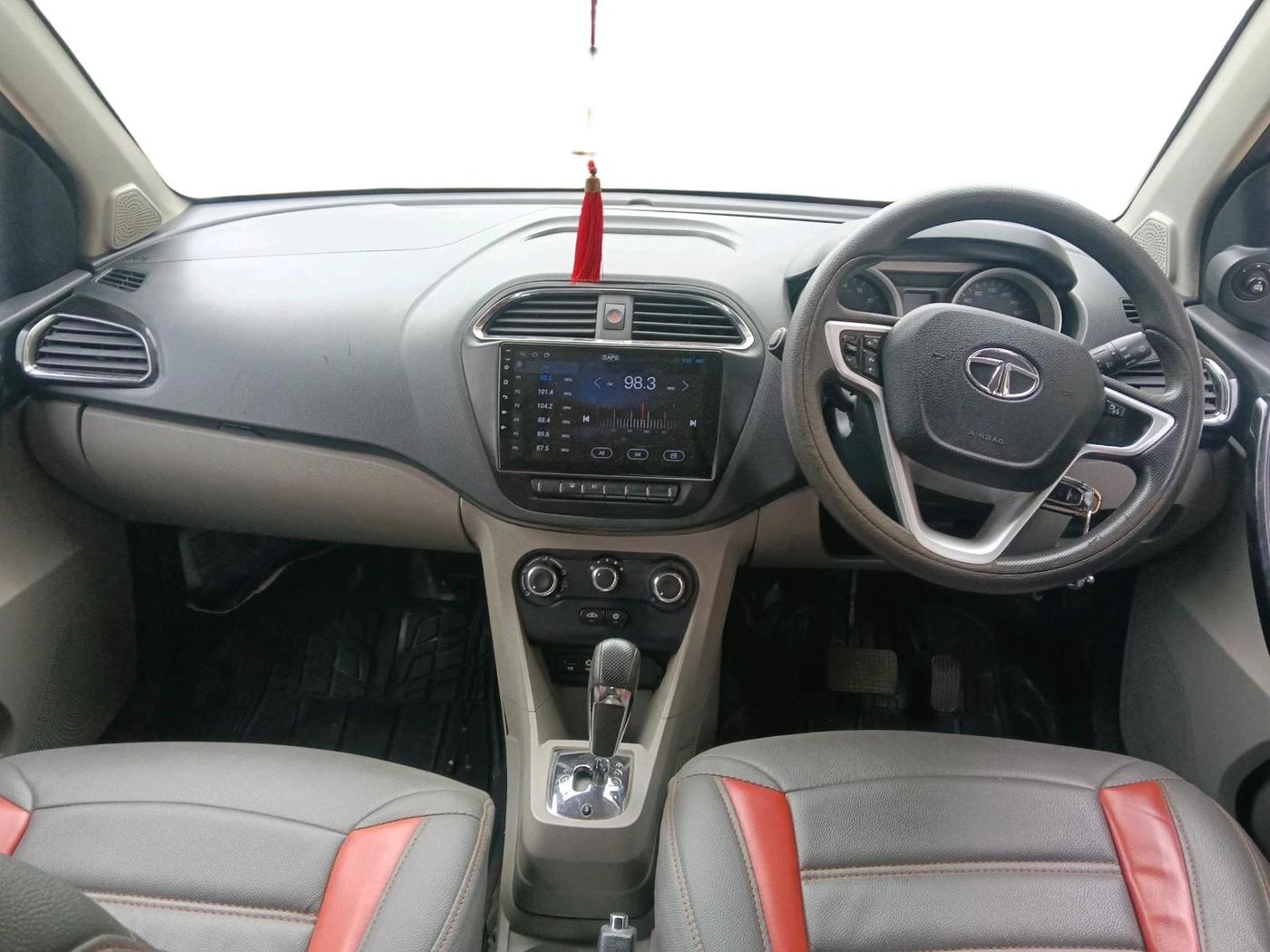 2017 Tata Tiago XZA PETROL, Petrol, Automatic, 97,661 km, interior