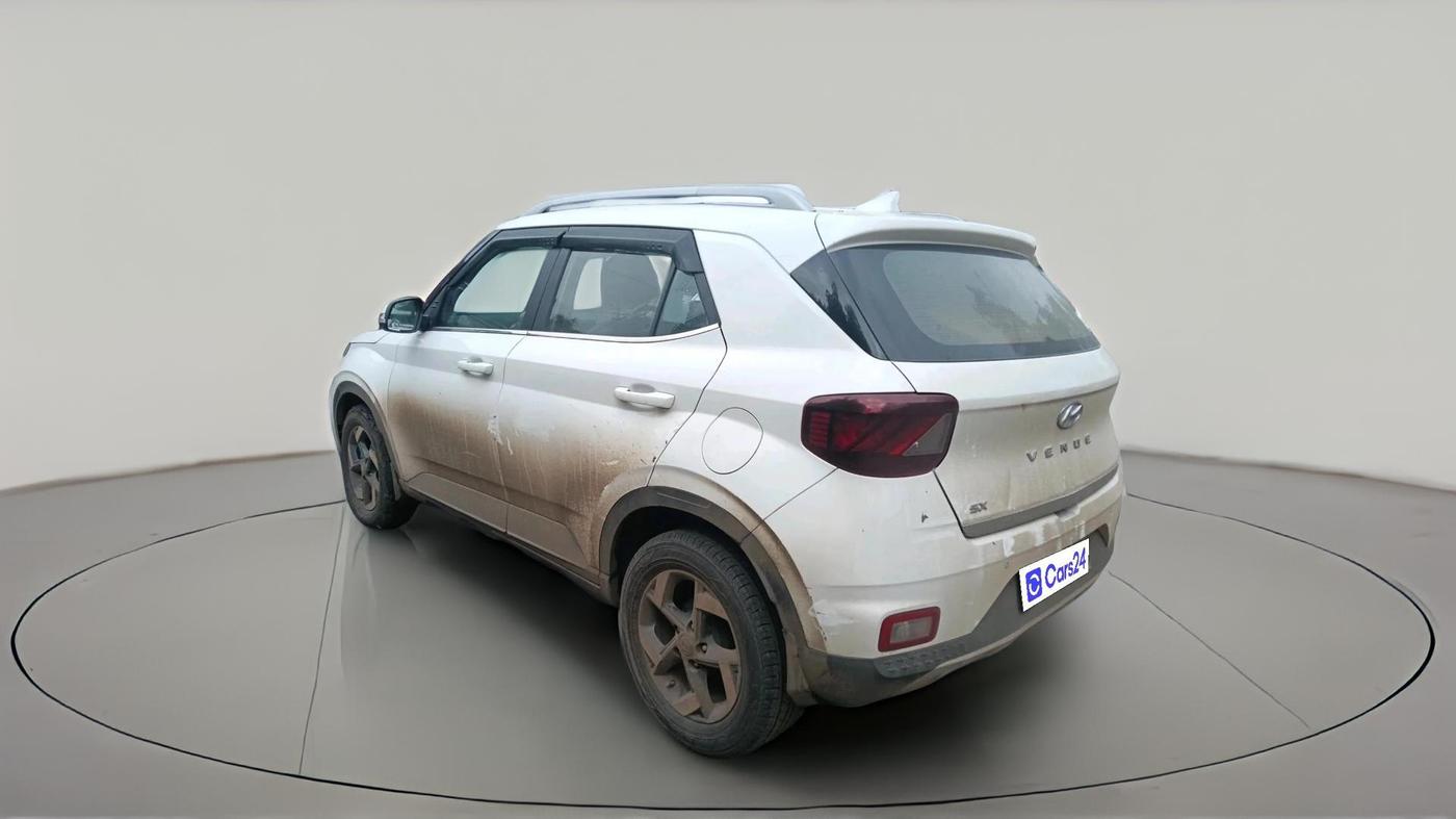 2020 Hyundai VENUE SX 1.5 CRDI, Diesel, Manual, 1,03,091 km, exterior