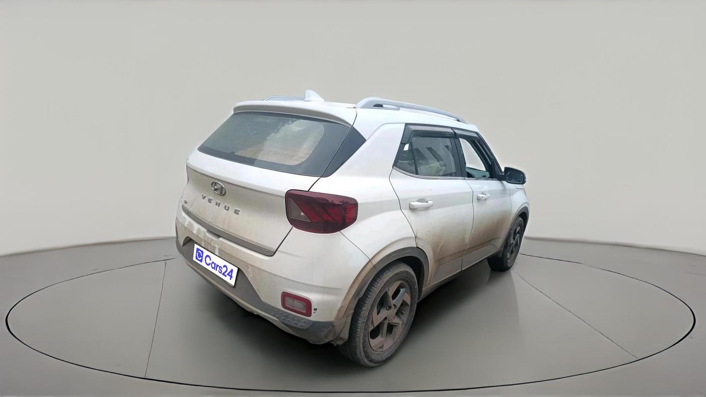 2020 Hyundai VENUE SX 1.5 CRDI, Diesel, Manual, 1,03,091 km, exterior
