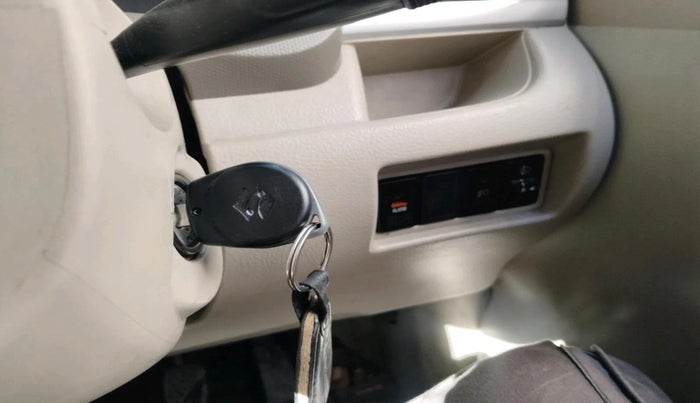 2014 Maruti Ertiga ZDI, Diesel, Manual, 1,61,967 km, interior