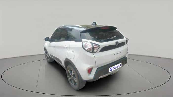 2023 Tata NEXON XZ PLUS SUNROOF PETROL DUAL TONE, Petrol, Manual, 47,659 km, exterior