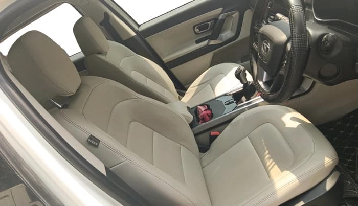 2021 Tata Safari XZ PLUS, Diesel, Manual, 66,962 km, interior