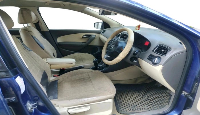 2012 Volkswagen Vento HIGHLINE DIESEL 1.6, Diesel, Manual, 2,07,240 km, interior