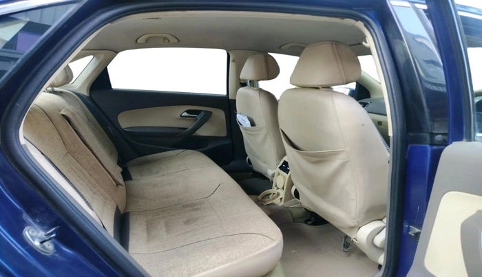 2012 Volkswagen Vento HIGHLINE DIESEL 1.6, Diesel, Manual, 2,07,240 km, interior