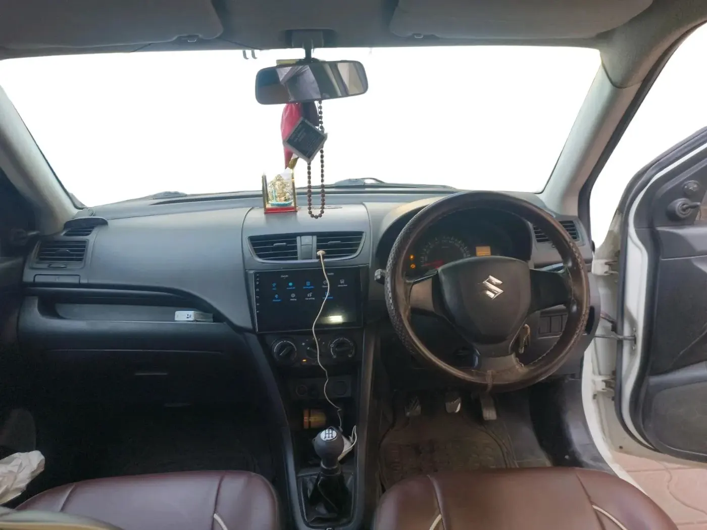 2013 Maruti Swift LDI, Diesel, Manual, 2,81,013 km, interior