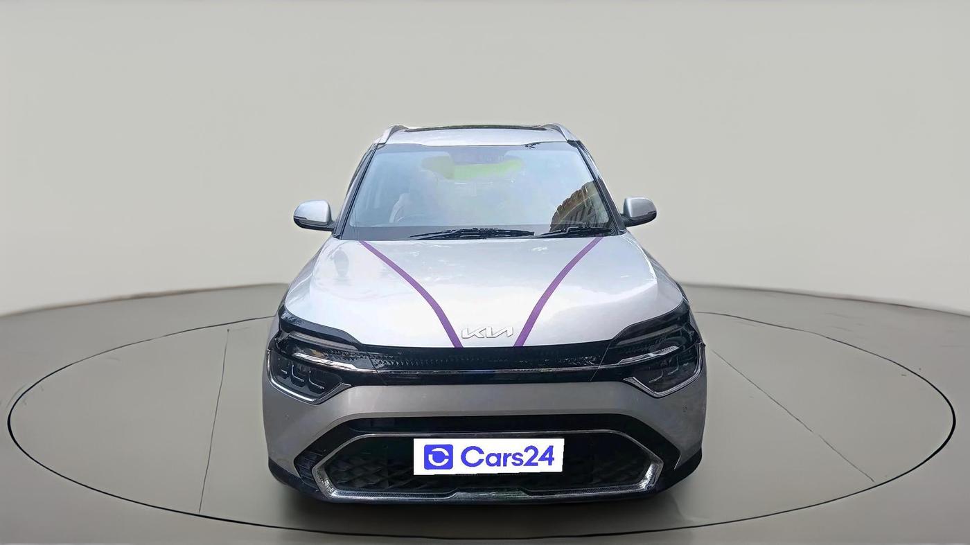 2022 KIA CARENS LUXURY PLUS 1.4 PETROL 7 STR, Petrol, Manual, 51,258 km, exterior