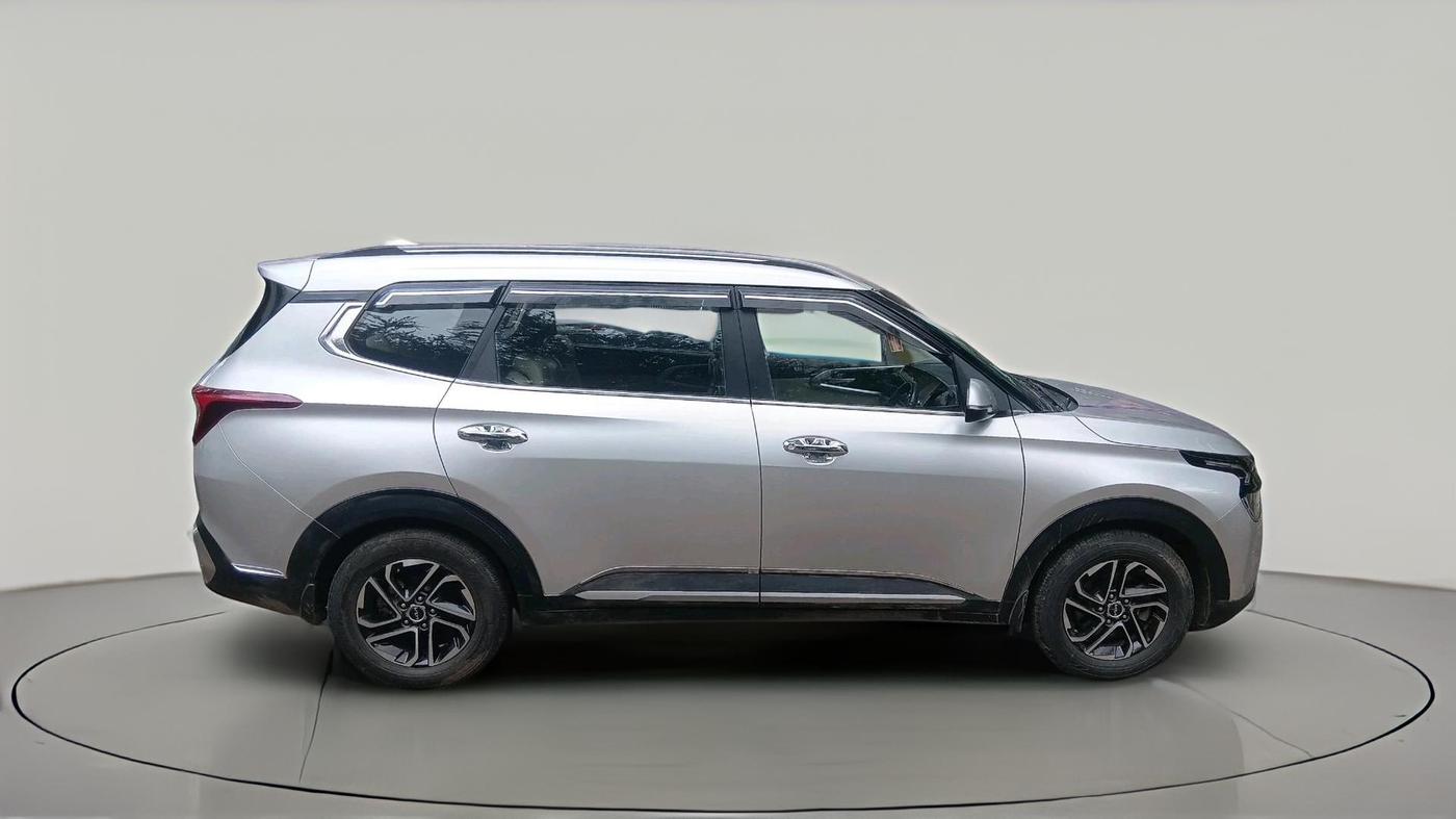2022 KIA CARENS LUXURY PLUS 1.4 PETROL 7 STR, Petrol, Manual, 51,258 km, exterior