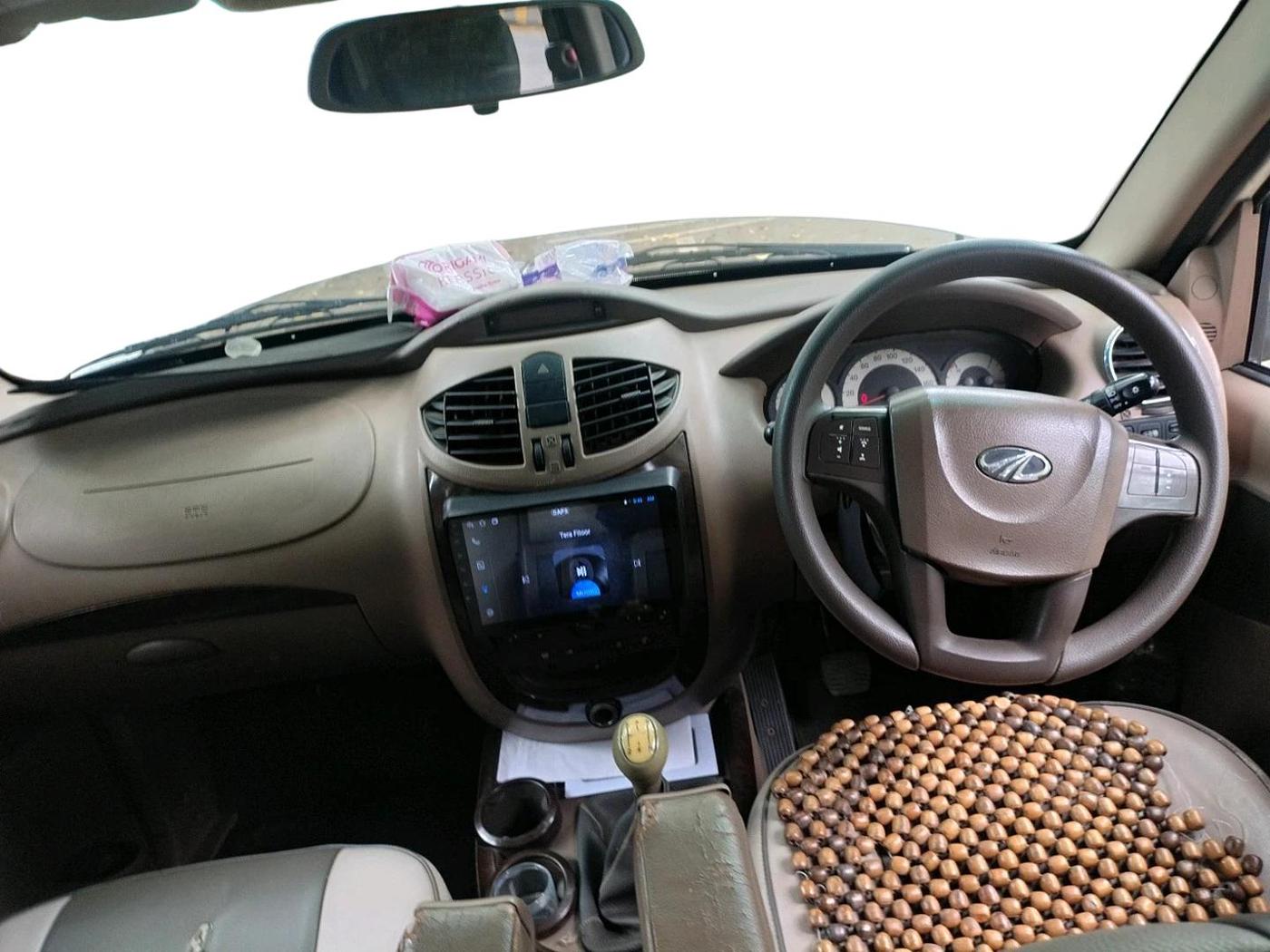 2012 Mahindra Xylo E9, Diesel, Manual, 1,15,578 km, interior