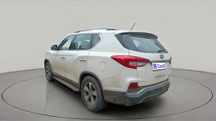 2019 Mahindra ALTURAS G4 4WD AT, Diesel, Automatic, 1,78,469 km, exterior