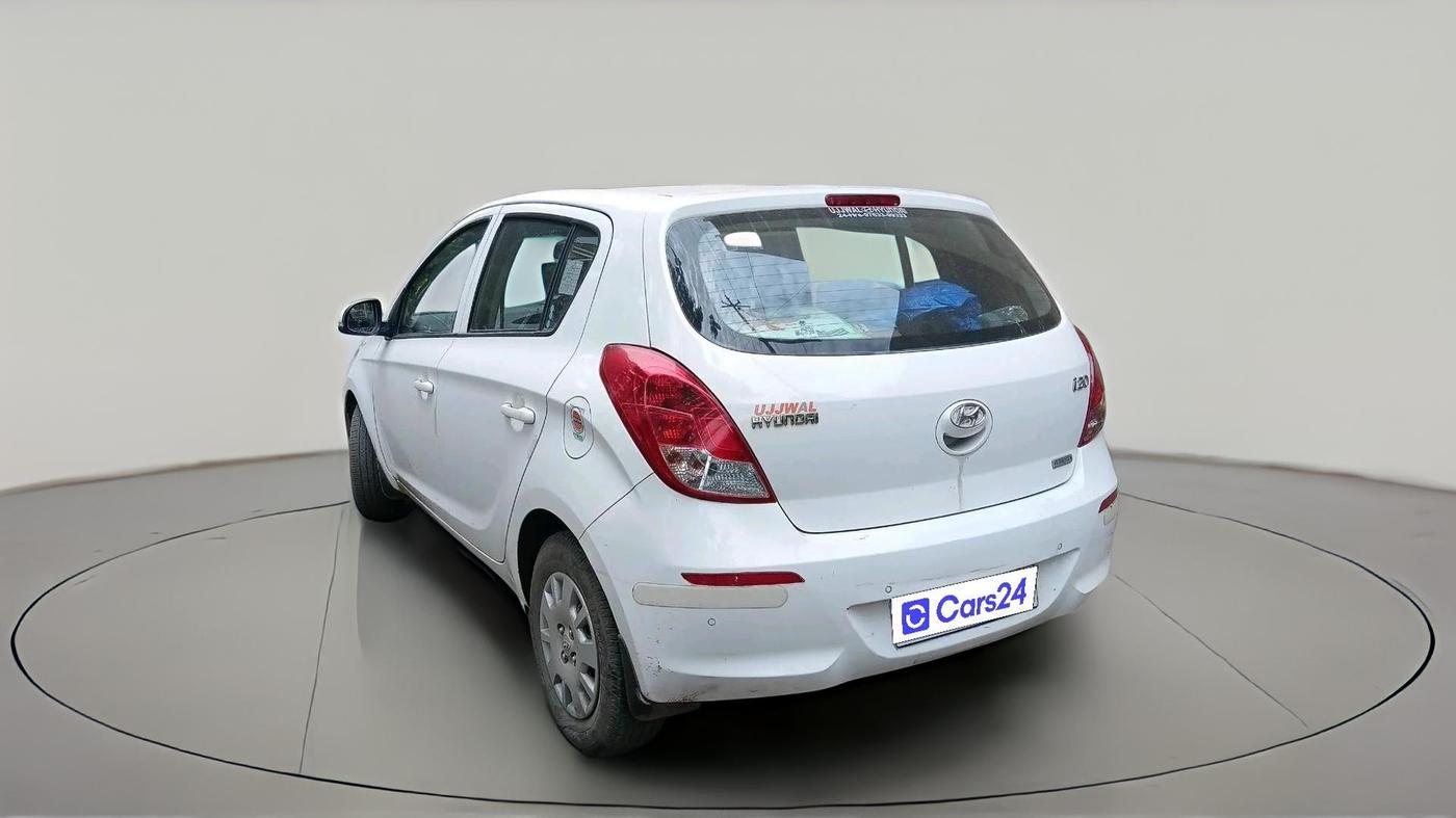 2012 Hyundai i20 MAGNA 1.2, Petrol, Manual, 67,180 km, exterior