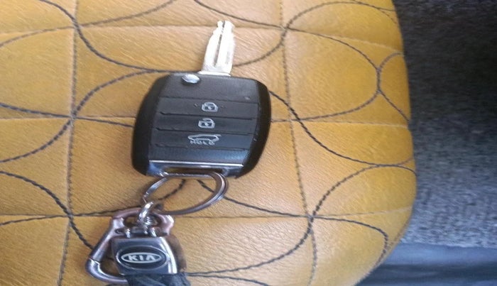 2021 KIA SELTOS HTE 1.5 DIESEL, Diesel, Manual, 1,40,663 km, interior