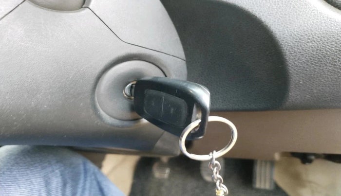 2017 Renault Duster 85 PS RXE DIESEL, Diesel, Manual, 2,02,403 km, interior