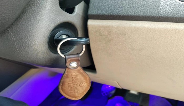 2011 Volkswagen Vento TRENDLINE DIESEL 1.6, Diesel, Manual, 74,894 km, interior