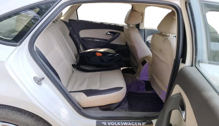 2011 Volkswagen Vento TRENDLINE DIESEL 1.6, Diesel, Manual, 74,894 km, interior