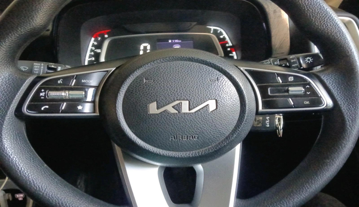 2022 KIA SONET HTK PLUS 1.2, Petrol, Manual, 30,597 km, interior