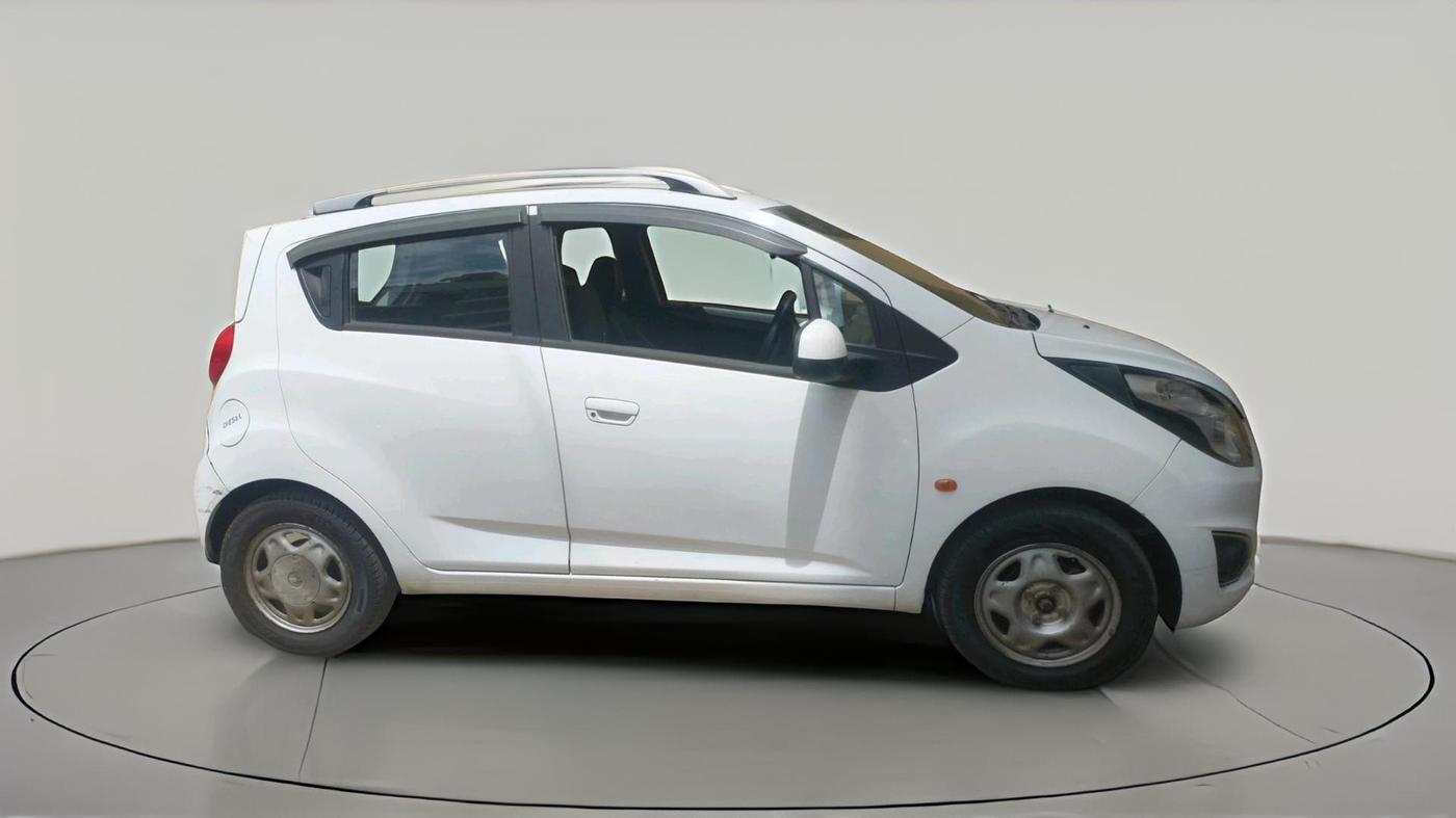 2015 Chevrolet Beat LT DIESEL, Diesel, Manual, 2,80,054 km, exterior