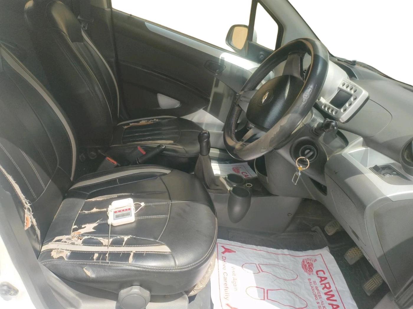 2015 Chevrolet Beat LT DIESEL, Diesel, Manual, 2,80,054 km, interior