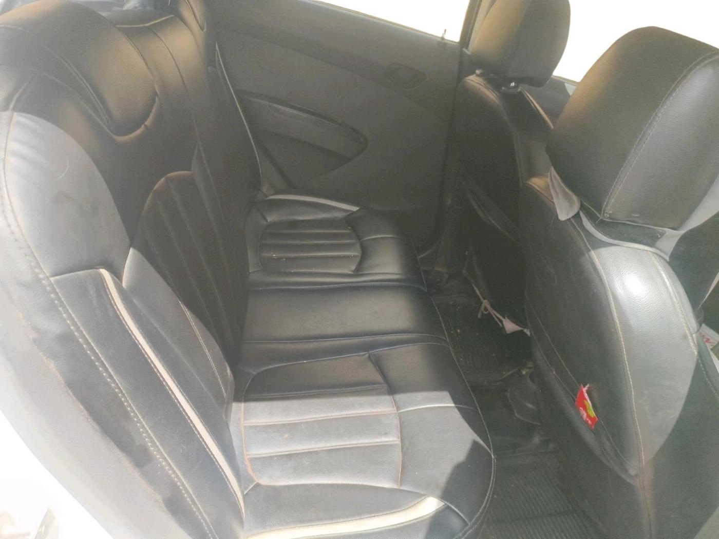 2015 Chevrolet Beat LT DIESEL, Diesel, Manual, 2,80,054 km, interior