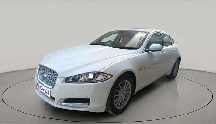 2015 Jaguar XF 2.2 DIESEL LUXURY, Diesel, Automatic, 18,678 km, exterior