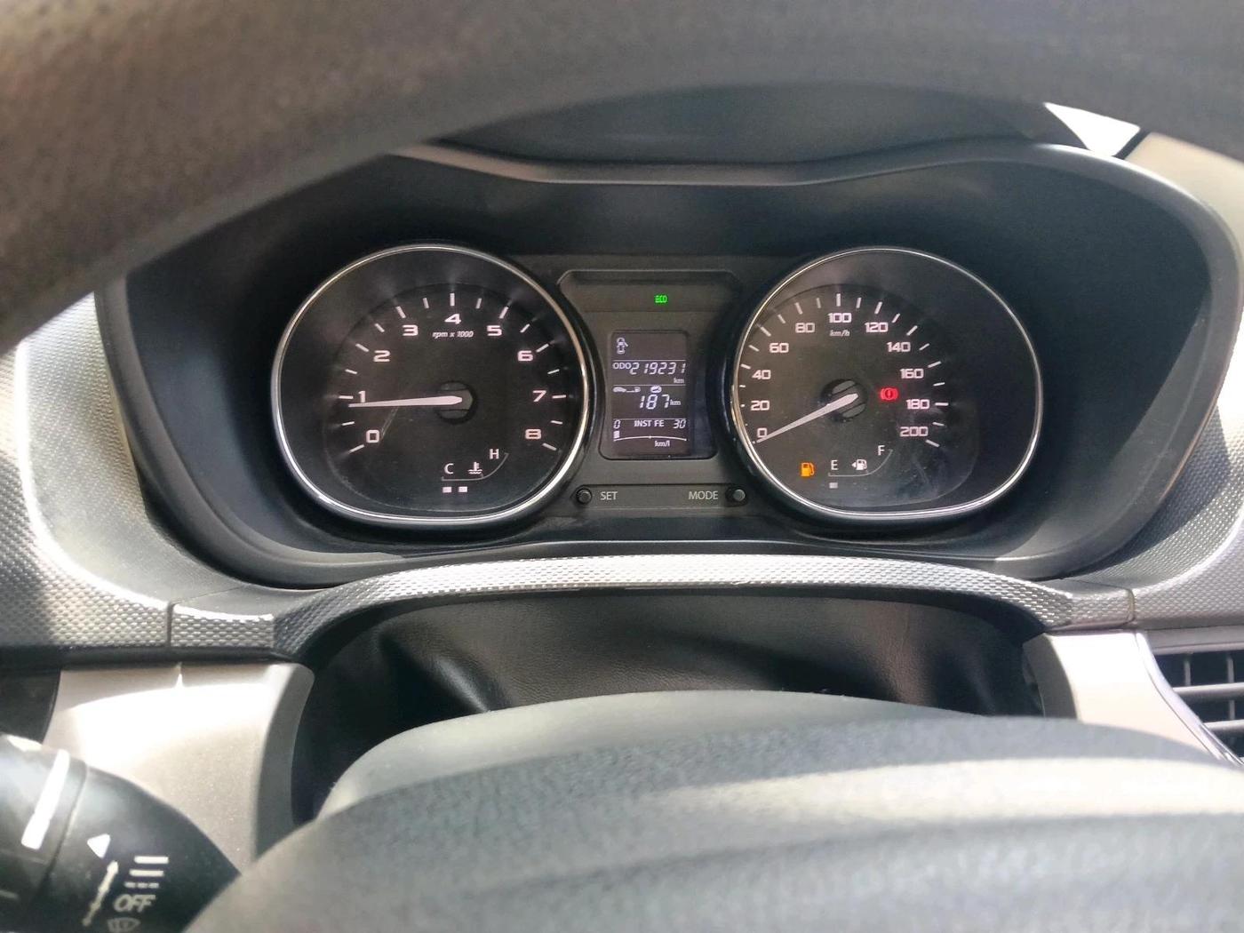 2018 Tata NEXON XZ DIESEL, Diesel, Manual, 2,19,231 km, interior