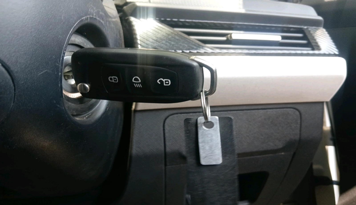 2025 Tata Curvv Smart 1.5 Diesel 6MT, Diesel, Manual, 22,414 km, interior