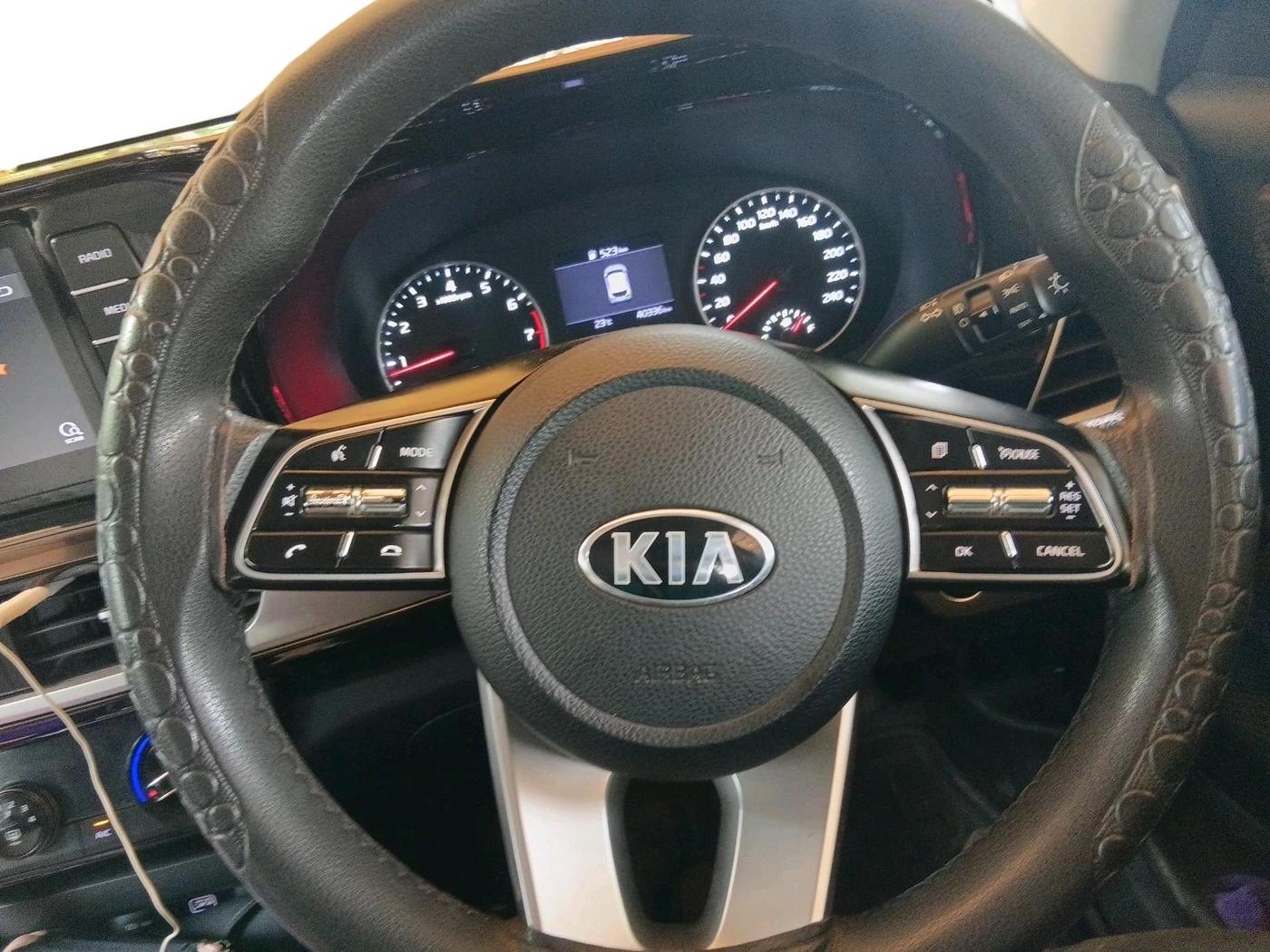 2020 KIA SELTOS HTK PLUS 1.5, Petrol, Manual, 40,336 km, interior