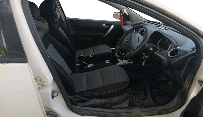 2014 Ford Fiesta TREND DIESEL, Diesel, Manual, 1,14,448 km, interior