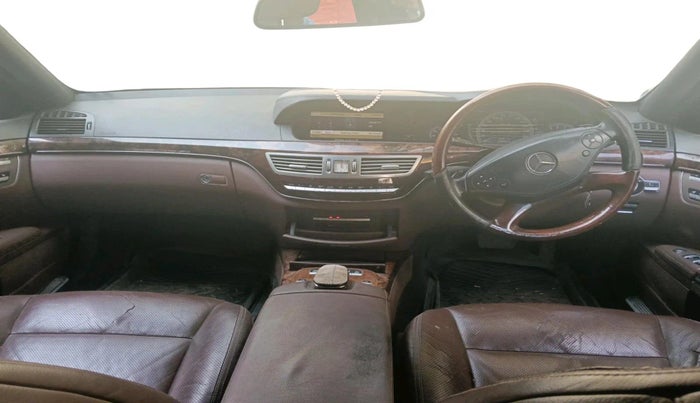2011 Mercedes Benz S Class S350 CDI L V6, Diesel, Automatic, 1,88,824 km, interior