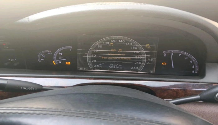 2011 Mercedes Benz S Class S350 CDI L V6, Diesel, Automatic, 1,88,824 km, interior