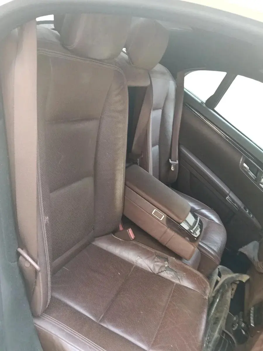 2011 Mercedes Benz S Class S350 CDI L V6, Diesel, Automatic, 1,88,824 km, interior