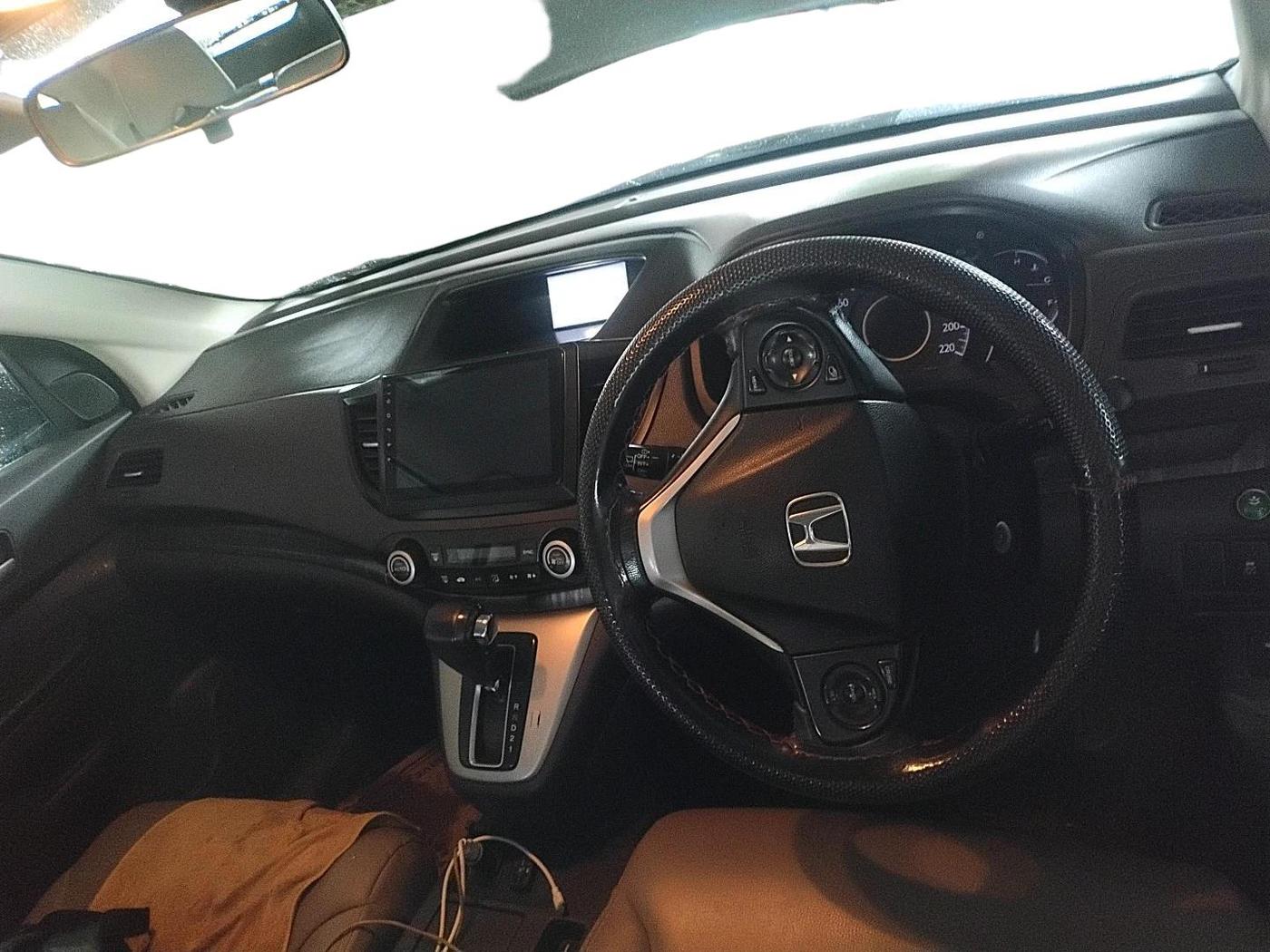 2014 Honda CRV 2.0L I-VTEC 2WD AT, CNG, Automatic, 1,09,542 km, interior