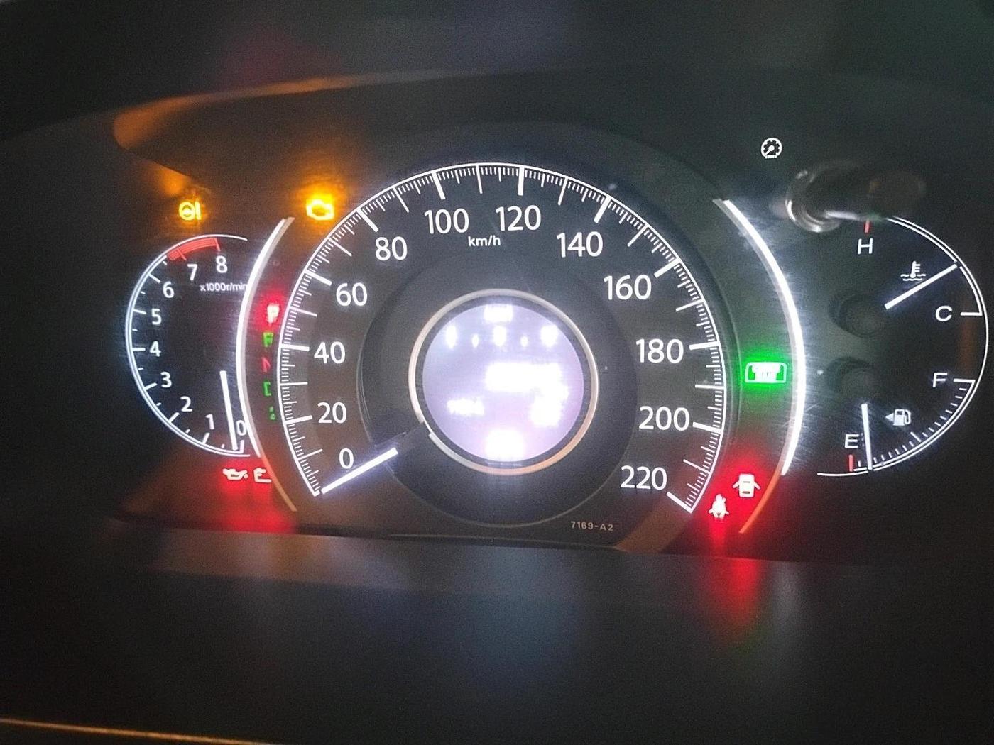 2014 Honda CRV 2.0L I-VTEC 2WD AT, CNG, Automatic, 1,09,542 km, interior