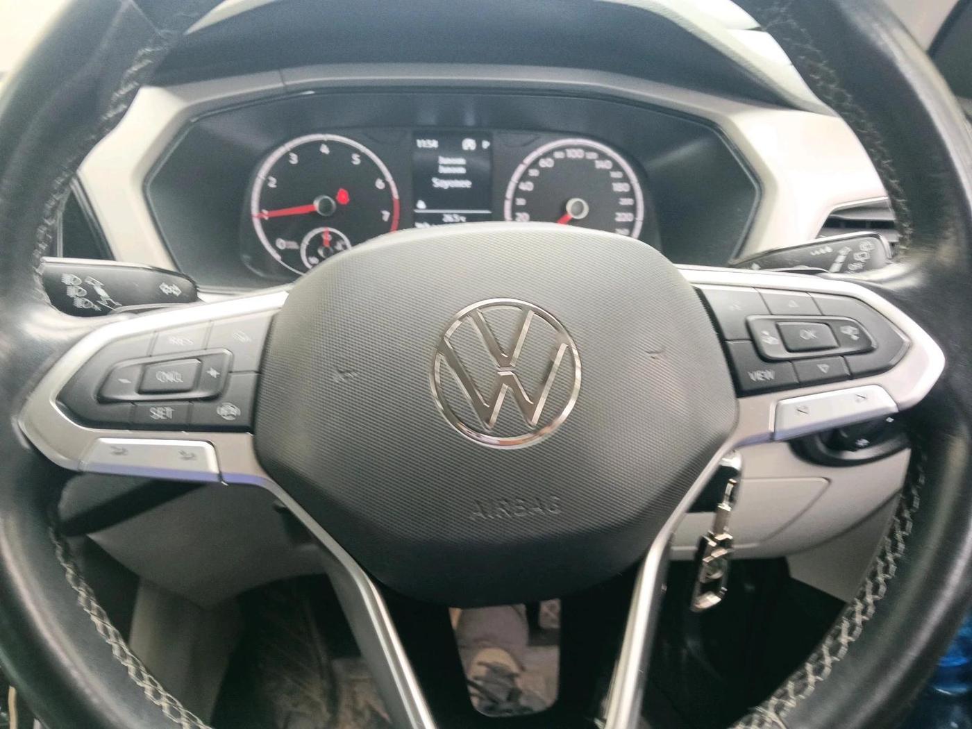 2023 Volkswagen TAIGUN HIGHLINE 1.0 TSI AT, Petrol, Automatic, 49,093 km, interior
