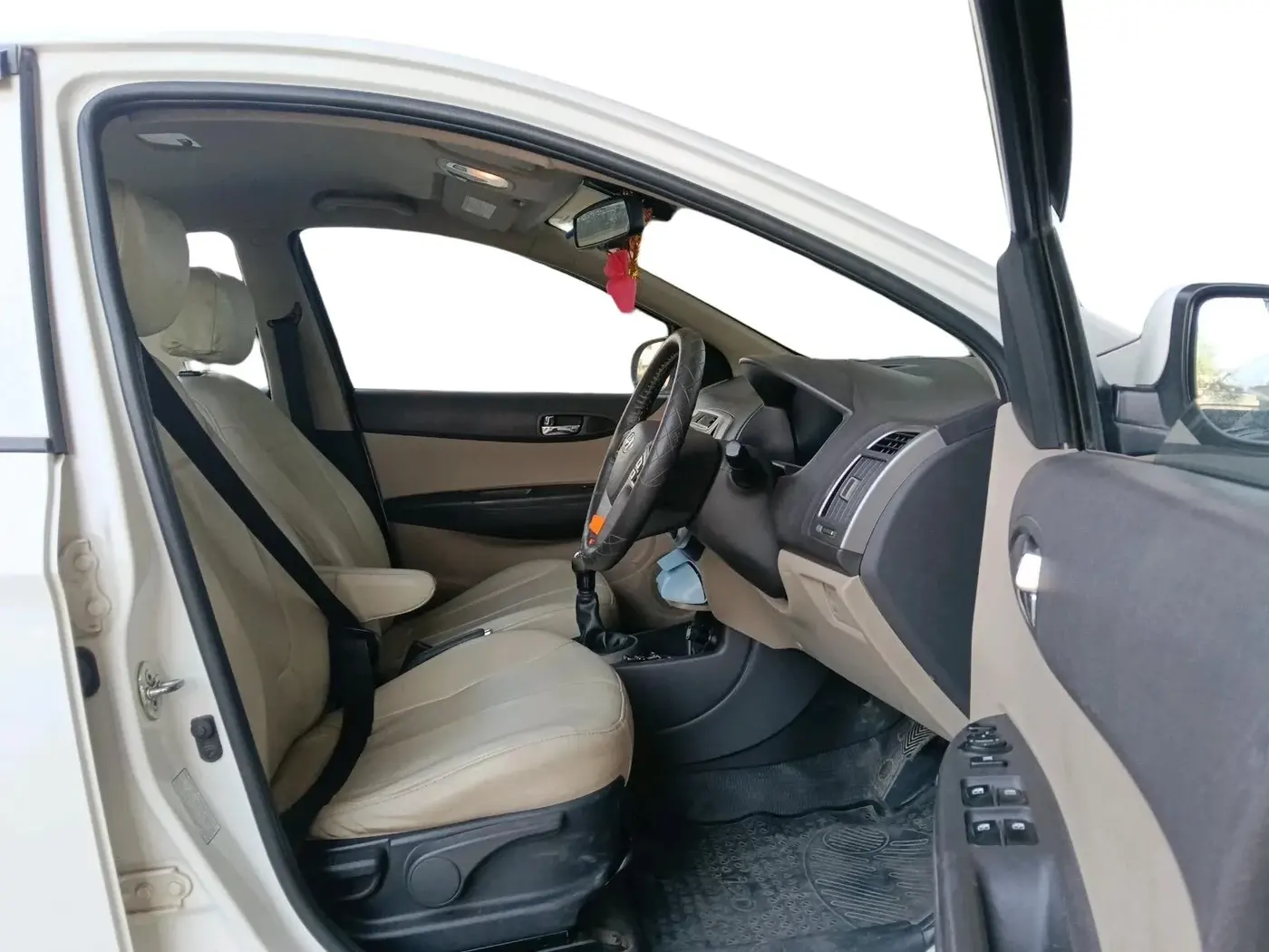2014 Hyundai i20 ASTA 1.2, Petrol, Manual, 81,510 km, interior