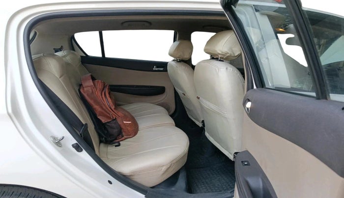 2014 Hyundai i20 ASTA 1.2, Petrol, Manual, 81,510 km, interior