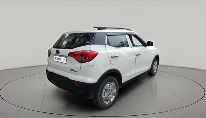 2022 Mahindra XUV300 W4 1.2 PETROL, Petrol, Manual, 43,704 km, exterior
