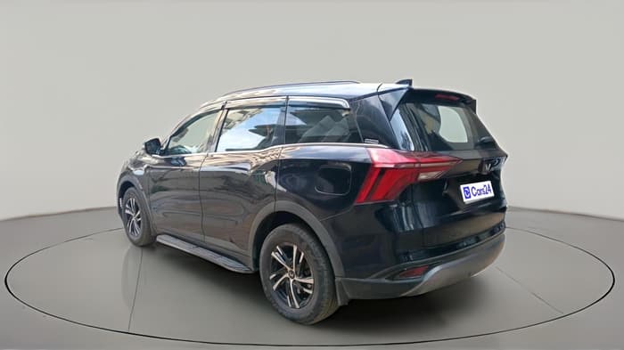 2022 Mahindra XUV700 AX 3 D MT 7 STR, Diesel, Manual, 65,965 km, exterior