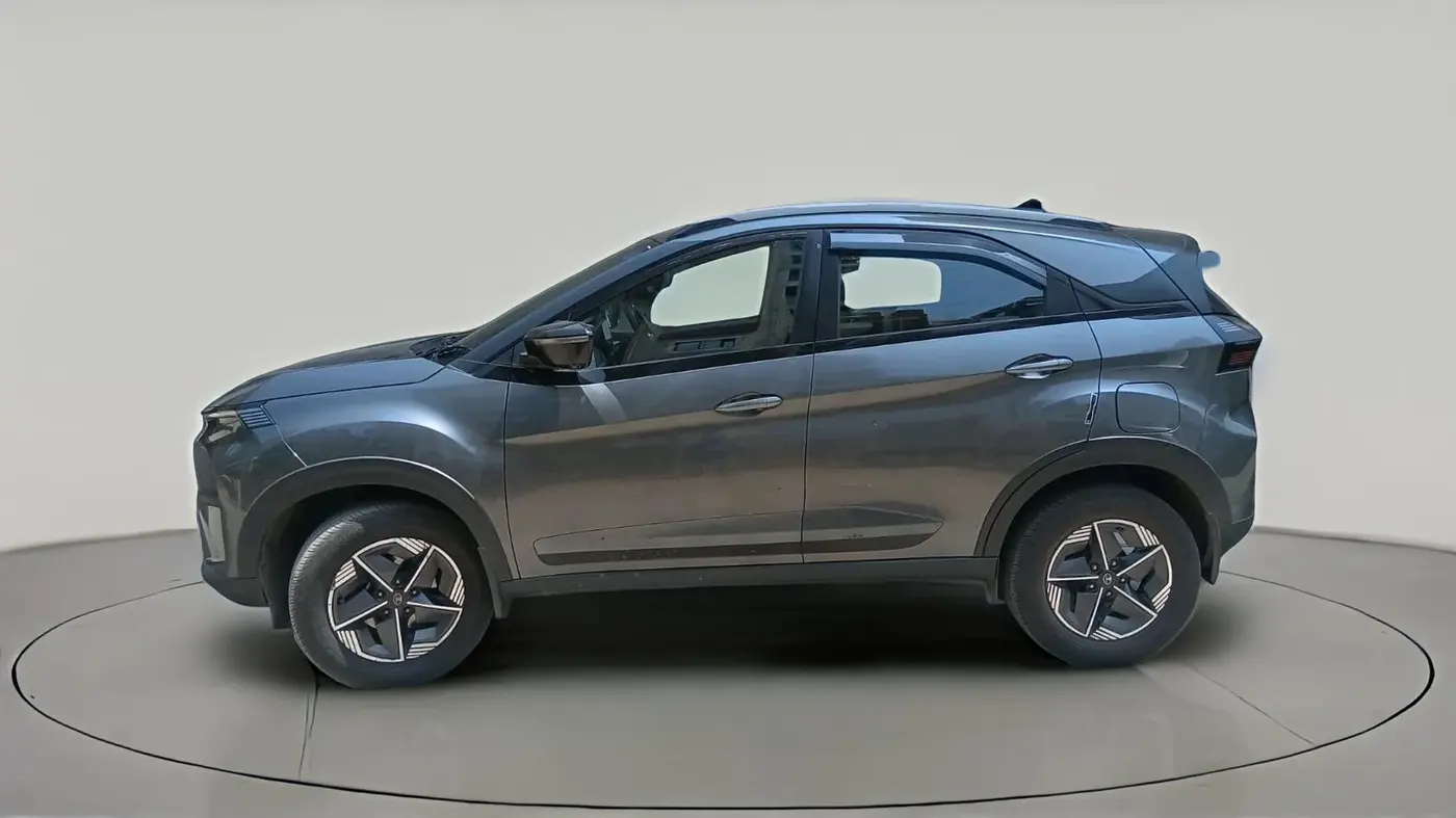 2024 Tata NEXON CREATIVE+ AMT 1.2 PETROL, Petrol, Automatic, 67,000 km, exterior