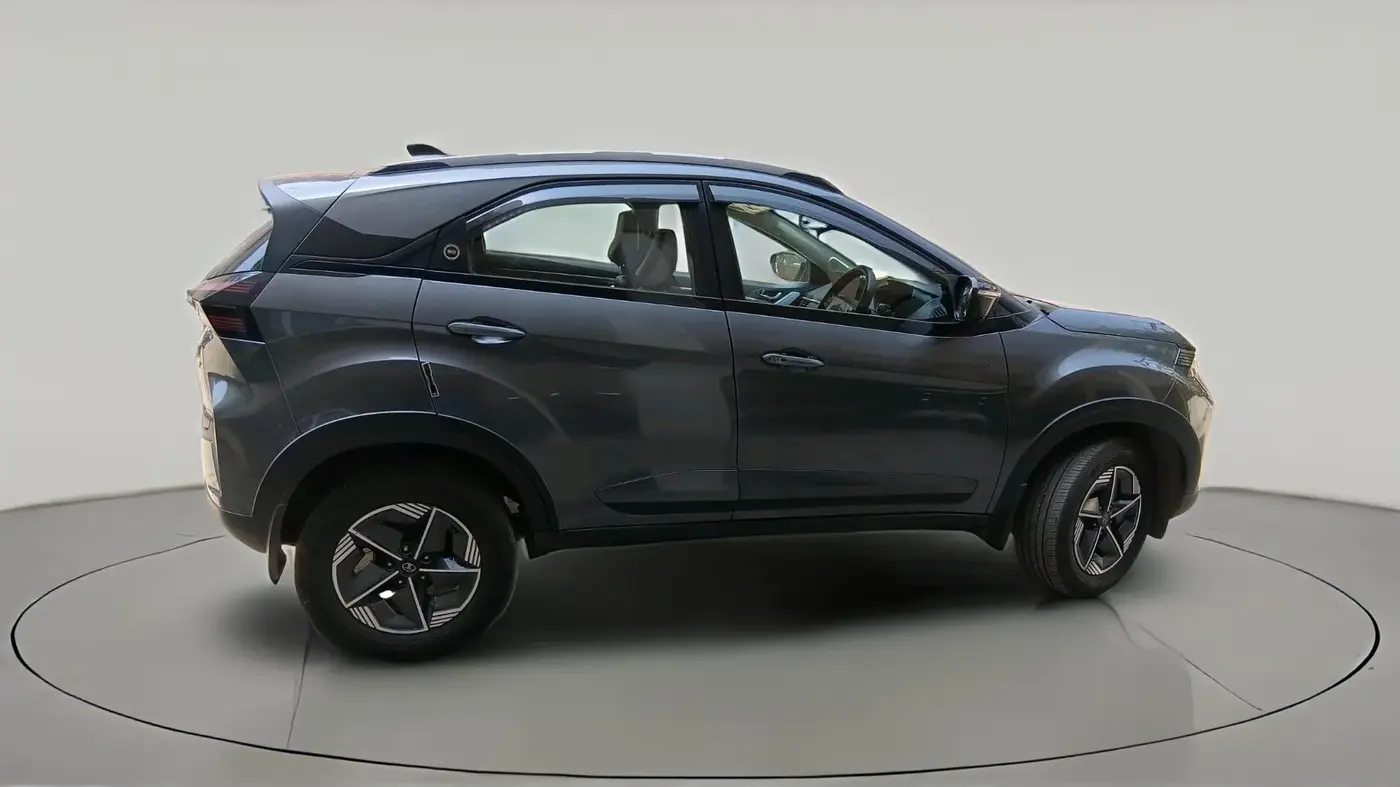 2024 Tata NEXON CREATIVE+ AMT 1.2 PETROL, Petrol, Automatic, 67,000 km, exterior