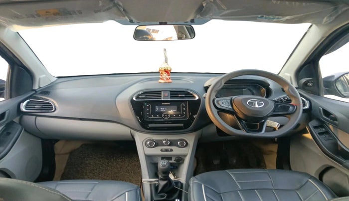 2022 Tata Tiago XT PETROL, Petrol, Manual, 20,410 km, interior
