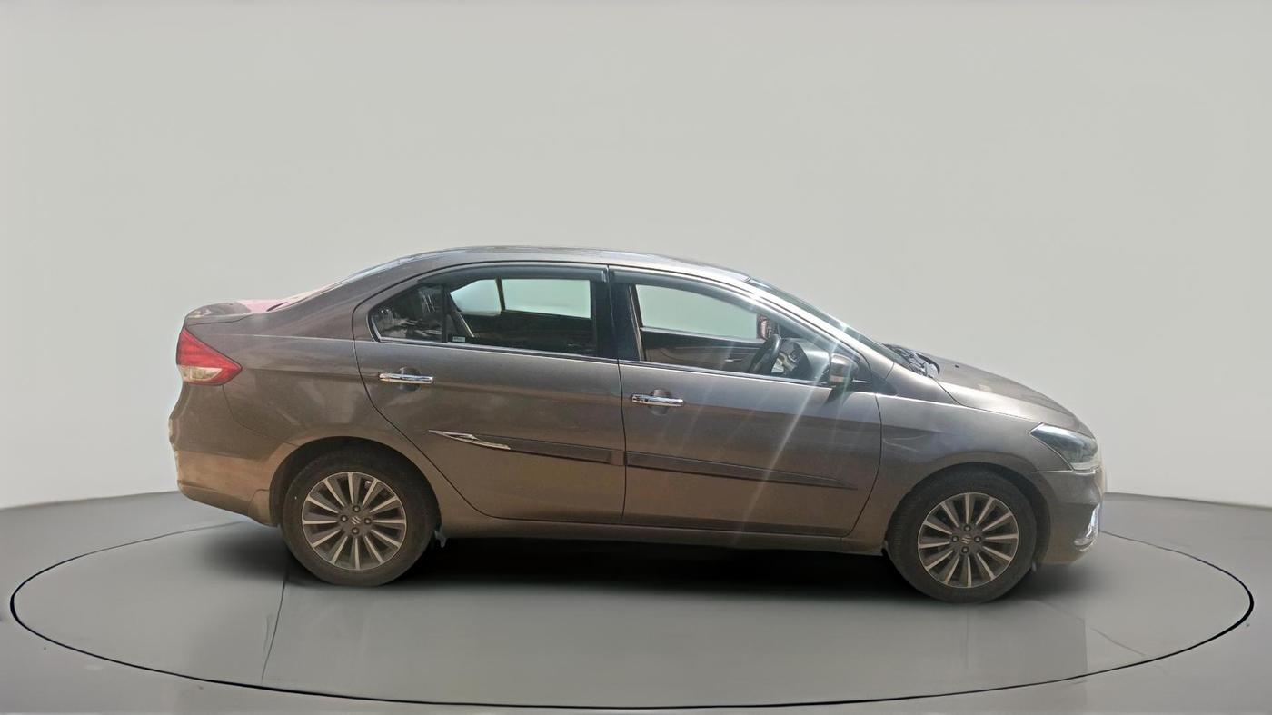 2021 Maruti Ciaz ALPHA  AT 1.5 SHVS PETROL, Petrol, Automatic, 65,772 km, exterior