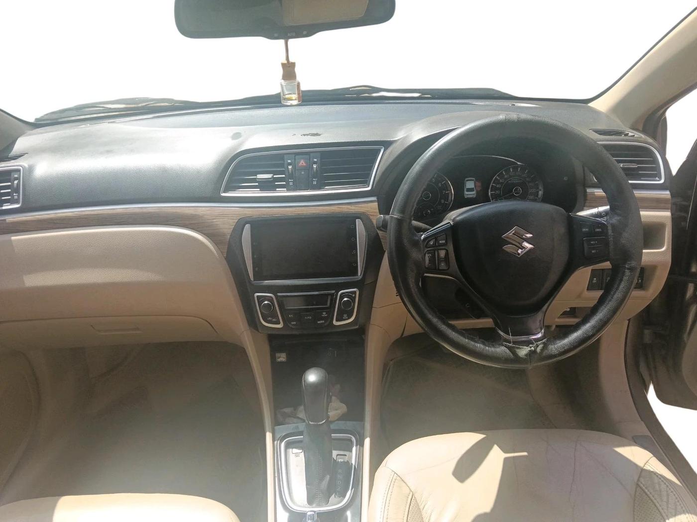 2021 Maruti Ciaz ALPHA  AT 1.5 SHVS PETROL, Petrol, Automatic, 65,772 km, interior