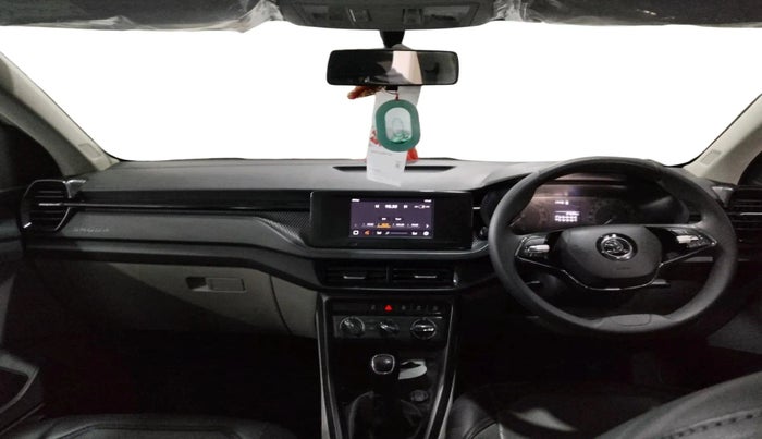 2022 Skoda KUSHAQ ACTIVE 1.0L TSI MT, Petrol, Manual, 24,620 km, interior