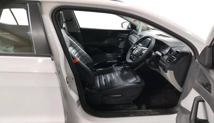 2022 Skoda KUSHAQ ACTIVE 1.0L TSI MT, Petrol, Manual, 24,620 km, interior